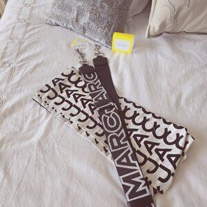 MARC JACOBS Outline Logo Webbing Strap NWT BLK/SLVR
